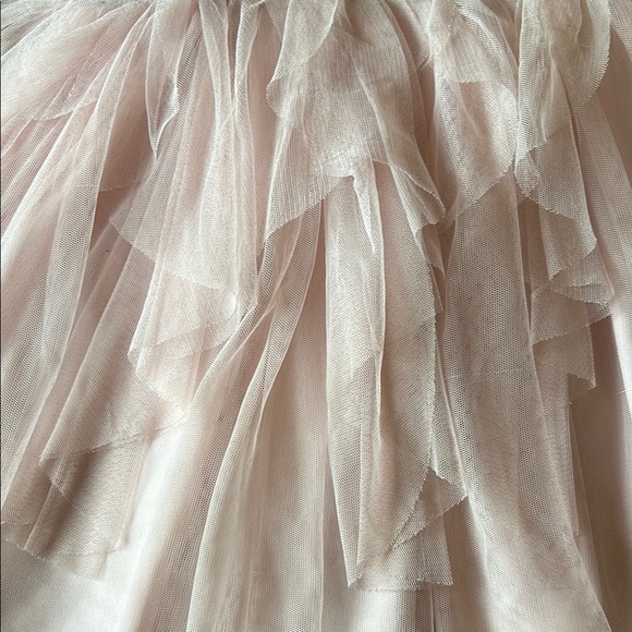 Pink and Gray Tiered Ruffled Dress with Sequin Bunny, Size 6 - Picture 4 of 5